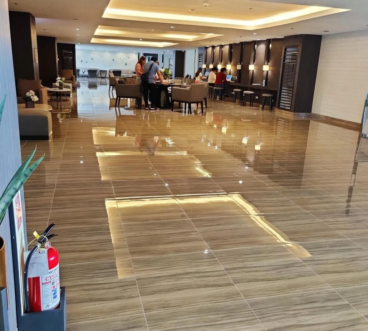 Apartment Stunning 2Br Condo In Air Residences Makati High Floor And Wfh With 300Mbps Wifi Manila